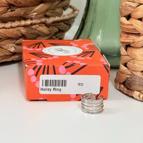 New Plunder "Hailey" Silver Multilayer Ring - Picture 8 of 8